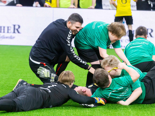 SSV Jahn Regensburg, Traditionsmannschaft, Team Bananenflanke, Bananenflanker Budenzauber