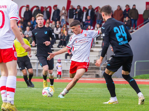 SSV Jahn, Regensburg, Jahnschmiede, U17, B-Junioren-Bundesliga