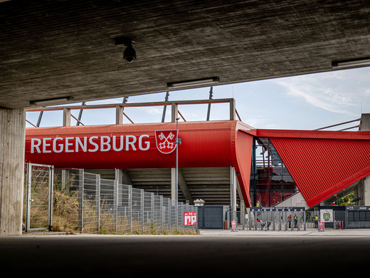 SSV Jahn, Regensburg, Heimspiel, Jahnstadion Regensburg, FC St. Pauli