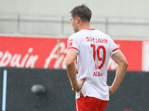 SSV Jahn, Regensburg, 2. Bundesliga, Karlsruher SC