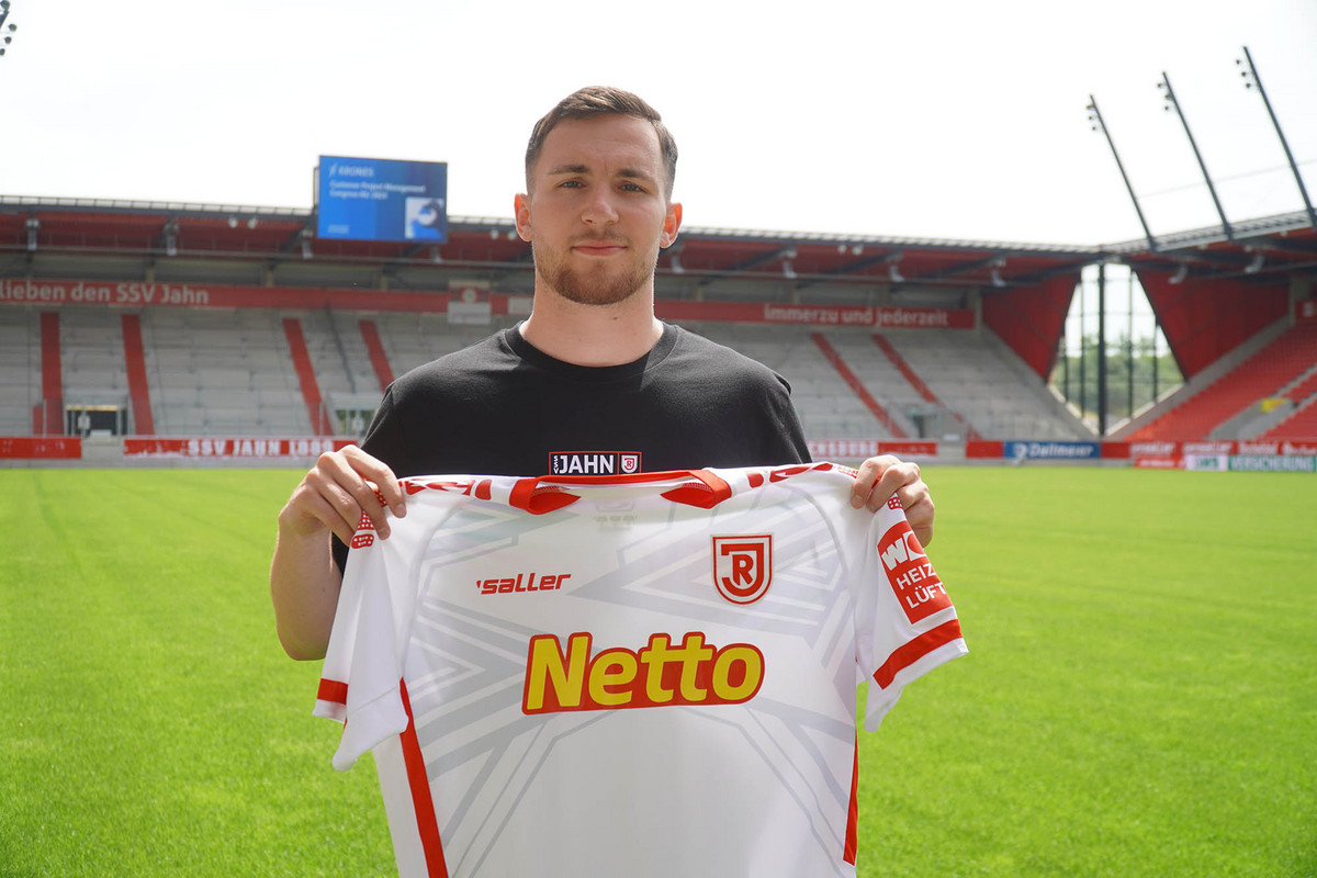 Oscar Schönfelder bleibt dem SSV Jahn erhalten SSV Jahn Regensburg